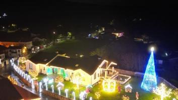 "El presupuesto es de 300 o 400 euros": españoles que convierten la decoración navideña en espectáculo