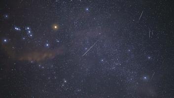 Detectan unas señales de radio sin precedentes desde fuera de nuestra galaxia que asombra a los astrónomos