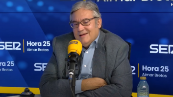 Juan Manuel de Prada pide permiso para tirar de "humor" y suelta esto sobre Feijóo