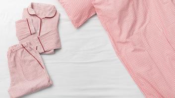 El paso que deberíamos hacer antes de guardar el pijama debajo de la almohada