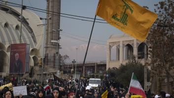 Hezbolá responde a Israel con más de 60 cohetes tras la muerte de su líder Salé Al Aruri