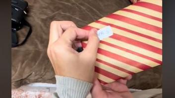 El cómico 'regalo' que le ha hecho una hija a su padre: 'las caras, Juan, las caras'