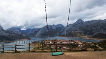 Apunta estos bancos y columpios de España por los que merece la pena hacer una escapada