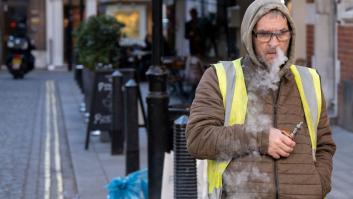 El Gobierno pone al mismo nivel el tabaco calentado y el convencional y prohíbe que contenga aromas