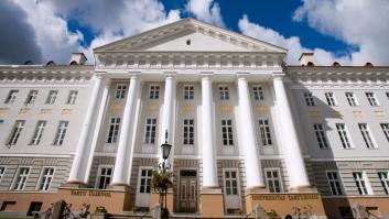 Detienen al profesor espía de Rusia en territorio de la UE