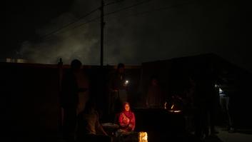 Las mujeres de Gaza recurren a trozos de tiendas de campaña a falta de productos menstruales