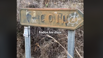 Limpia una señal de entrada de un municipio malagueño y los usuarios se dan cuenta de un detalle