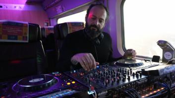 Renfe monta un fiestón en el AVE Sevilla- Madrid