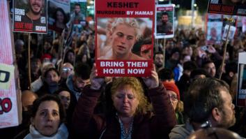 Dónde y cómo están los rehenes israelíes aún secuestrados por Hamás en Gaza