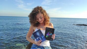 De sacar un 14 de 14 en selectividad a publicar su cuarto libro con 19 años: así es la historia de María Cuadrado