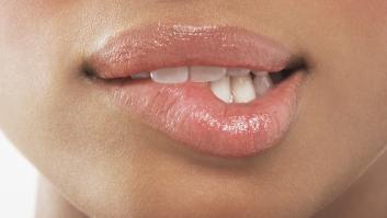 El sorprendente motivo por el que muerdes a la persona que te gusta