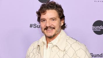 Pedro Pascal confiesa lo primero que pensó al conocer en persona a Almodóvar