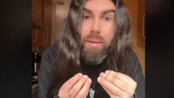 Un usuario manda un mensaje directo a Dani Martín por su canción sobre Ester Expósito: se genera debate