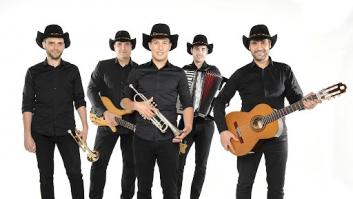 Cantabria contrata a un grupo de cinco hombres para actuar en su gala del 8M