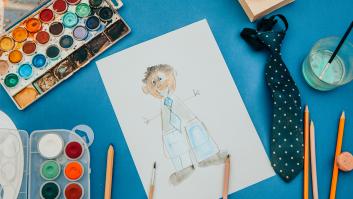 En el aeropuerto de Miami los niños dibujan "cosas bonitas que han visto por el mundo" y ojo a lo que sale de España