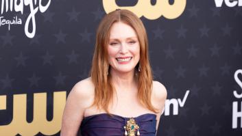 La actriz Julianne Moore dice cómo aprende español, lo demuestra y se lleva una ovación del público