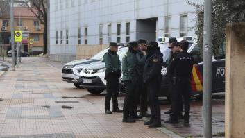 Prisión sin fianza para el alguacil de Hinojal tras reconocer el homicidio de su vecino