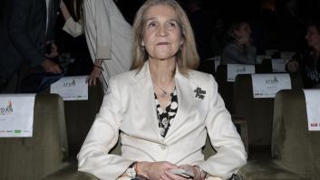 El escritor Esteban Navarro da la respuesta más sonada a las polémicas palabras de la infanta Elena