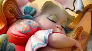 El Ninot de la abuelita que conquista las Fallas: dedicado a los que sufren esta enfermedad