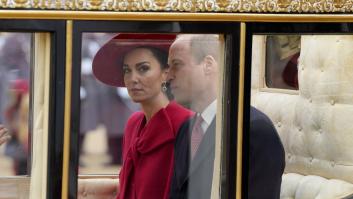 Cronología de una crisis: todos los tropiezos que amenazan la credibilidad de la casa real británica