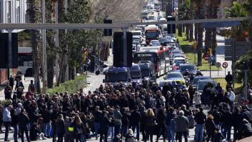 Funcionarios de prisiones inician protestas en Cataluña tras el asesinato de una cocinera