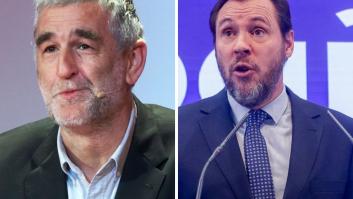 Juanma Iturriaga se vuelve el alma de la fiesta al retrasarse un tren y salta hasta Óscar Puente