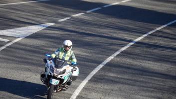 La DGT confirma que en verano habrá motos camufladas patrullando por las carreteras