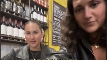 Dos americanas van de tapas a un bar de Sevilla, les sirven todo esto y su opinión es clara