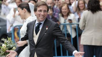 Una experta en protocolo lo dice todo con su reacción al comentadísimo vídeo de Almeida en su boda