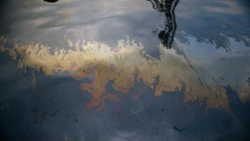 Vertido incontrolado de miles de litros