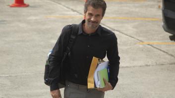 El gesto de Rodolfo Sancho con su hijo en una de las sesiones del juicio