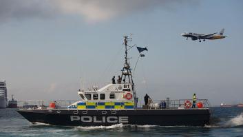 Gibraltar da un giro total en la investigación por la muerte de dos españoles embestidos por su Policía Real