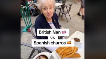 Esta británica va a la churrería San Ginés, prueba los churros y las porras y le pone esta nota