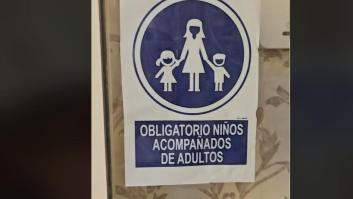 La razón por la que cuelga este cartel en su tienda no es para menos: para que los padres reflexionen