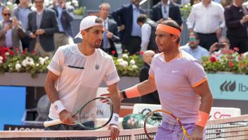 Se escucha nítidamente lo que responde Nadal cuando el tenista argentino Cachín le dice esto al oído
