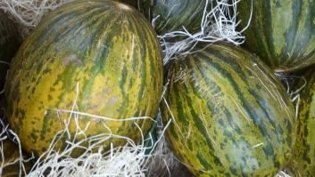 Ni menearlos ni palparlos: estos son los sentidos que te ayudarán a elegir un melón jugoso