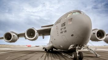 La bestia con alas de EEUU asombra en Canarias