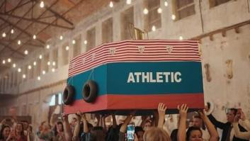 Lo que hacen unas amigas el día de su boda es algo que quedará para la historia