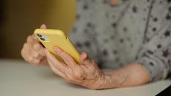 Viaja a Bélgica y el mensaje de WhatsApp que recibe de su abuela no lo vieron venir ni en Bruselas