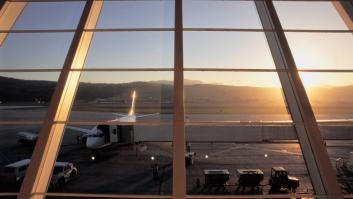 En libertad el joven saharaui retenido en el aeropuerto de Bilbao