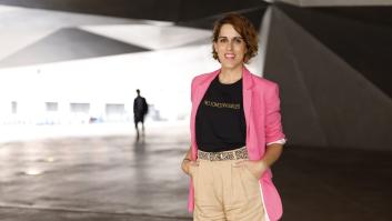 Laura Baena: "Es necesario mostrar en redes la realidad de la maternidad, el dolor, lo sucio y lo feo"