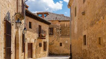 106 fincas a una hora de Madrid salen a subasta desde 600 euros