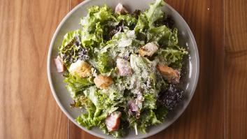 El nutricionista Pablo Ojeda advierte de la realidad de esta ensalada