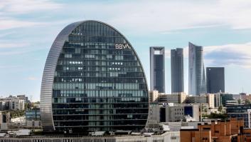 La Comisión Europea da luz verde a la opa de BBVA sobre el Sabadell