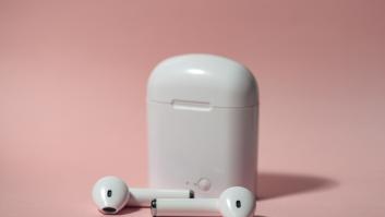 Arrasa al contar la investigación que ha hecho para recuperar los auriculares que le habían robado