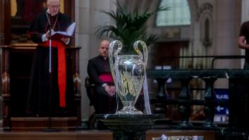 La gente no da crédito a lo que se ha visto en la Almudena durante la visita de los jugadores del Madrid