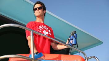 Este es el sueldo de la devaluada profesión de socorrista de playa en España