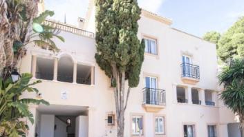 Con terraza y piscina desde 38.000 euros: las viviendas gangas de BBVA y CaixaBank que nadie te cuenta sabado