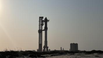 El poderoso Starship logra despegar y regresar de forma controlada a la Tierra