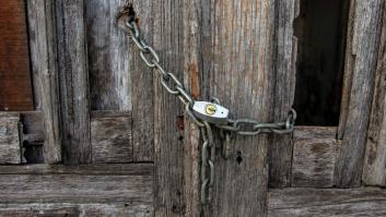 Aviso de la Policía Nacional: arranca la técnica con la que los okupas pueden entrar en tu casa en noviembre